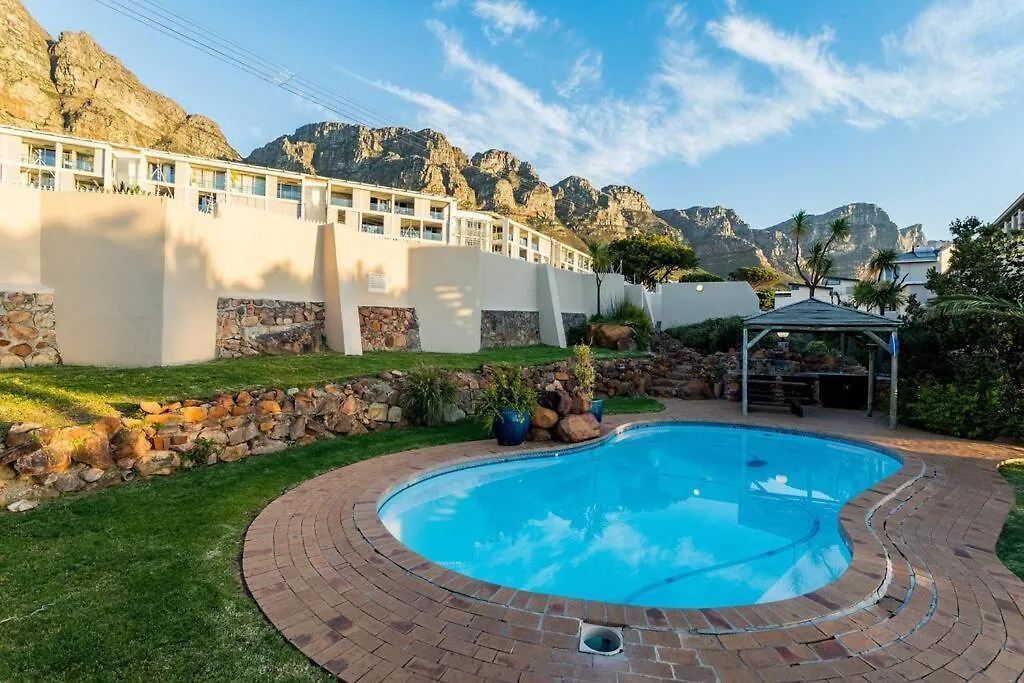 Modern Camps Bay Apartment Città del Capo